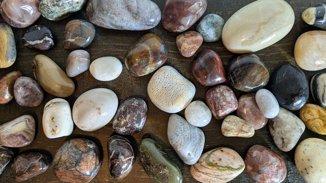 Why Stone Decor Is the Quiet Design Trend Your Home Has Been Missing