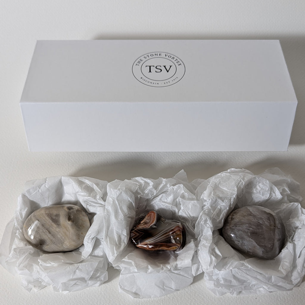 The Trilogy — Agate Keystone · No. 006
