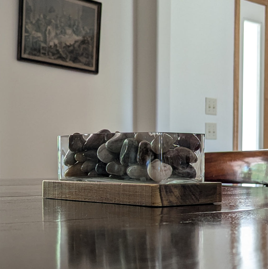 The Superior | Lake Superior Agate & Stone Display