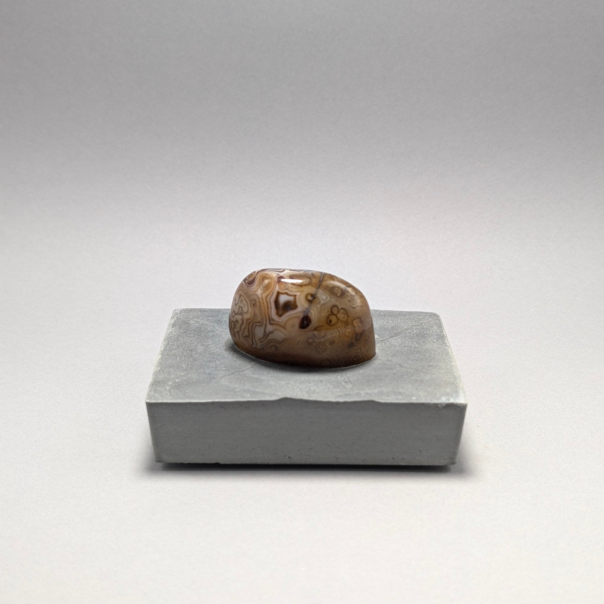Solitaire No. 138 — Madagascar Agate