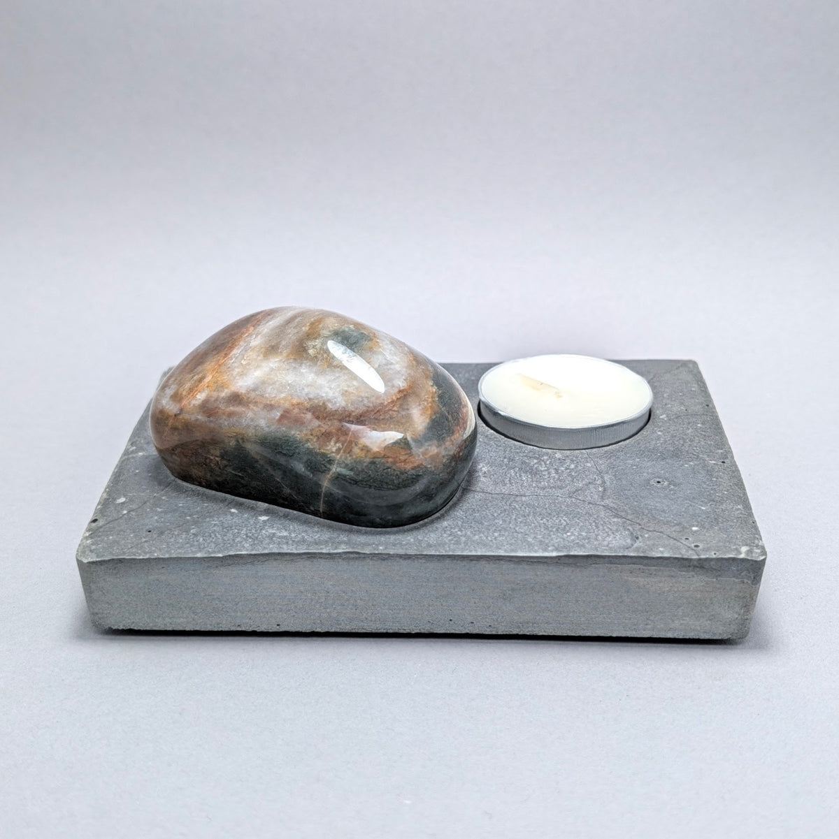 Solitaire No. 151 — Great Lakes Quartz · Candle Light