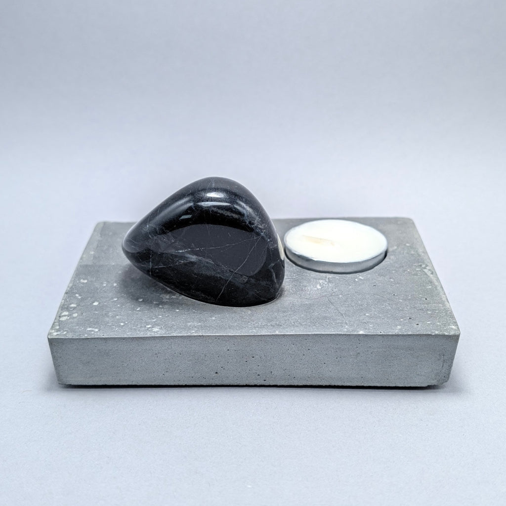 Solitaire No. 158 — Great Lakes Stone · Candle Light