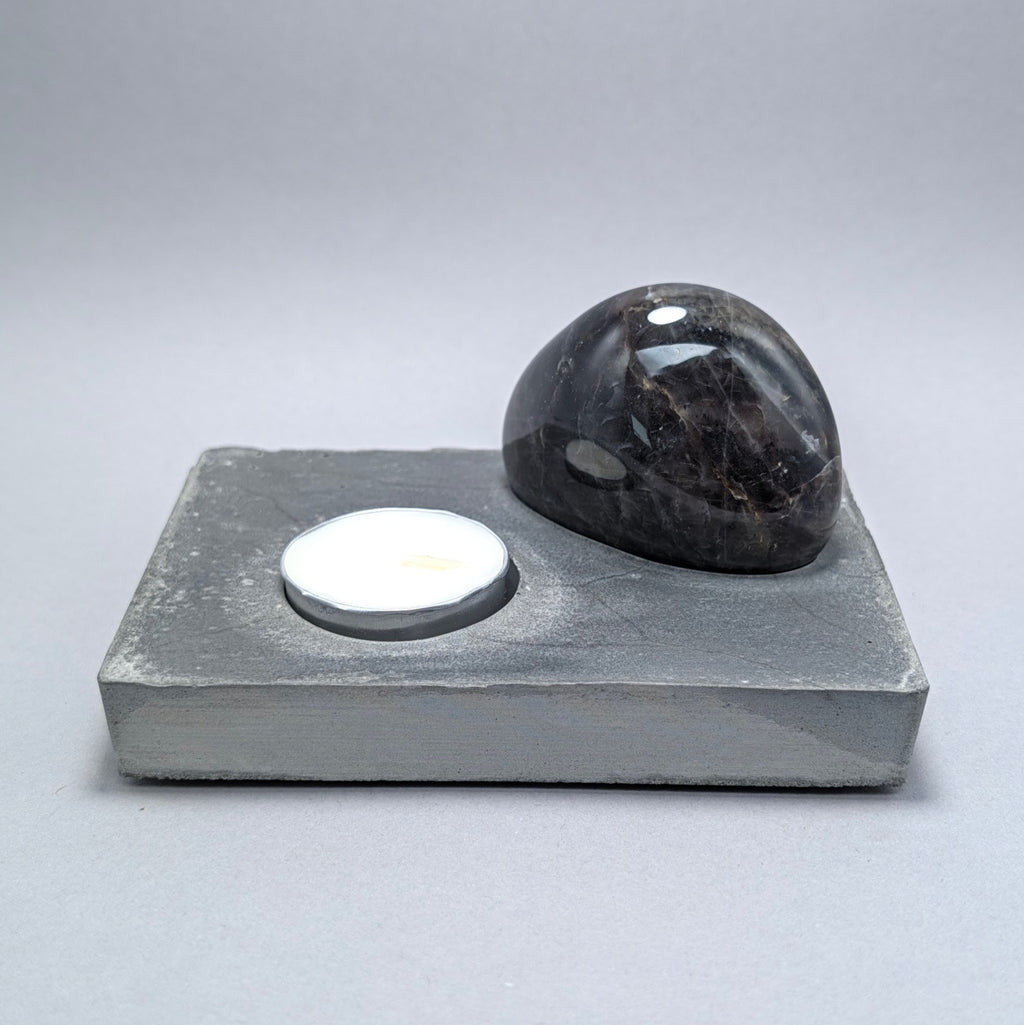 Solitaire No. 159 — Great Lakes Stone · Candle Light
