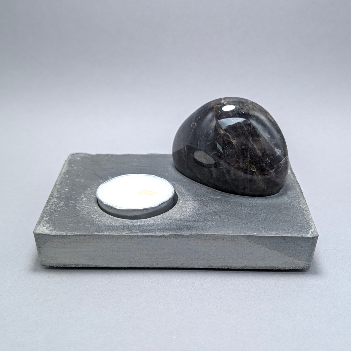 Solitaire No. 159 — Great Lakes Stone · Candle Light