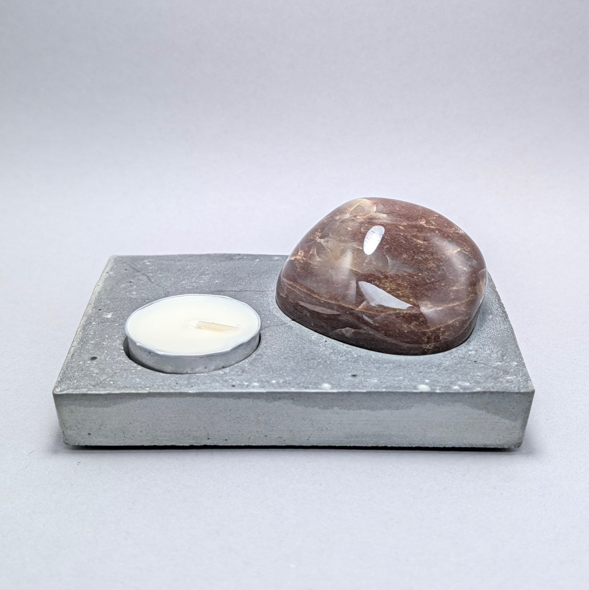 Solitaire No. 160 — Great Lakes Quartz · Candle Light